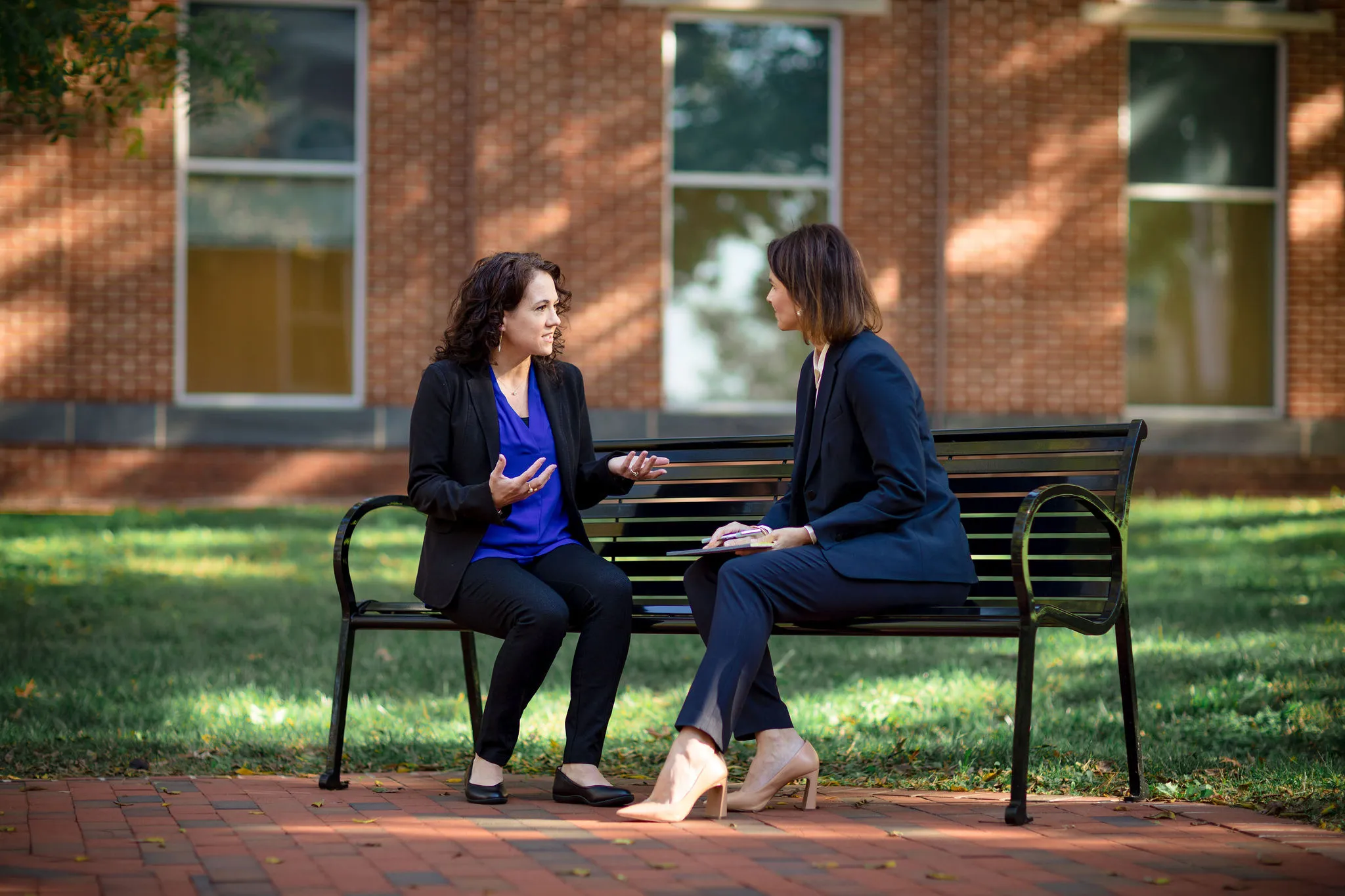 Kim Luckey meeting with a law client in northern virginia 